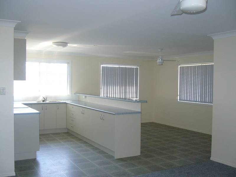 20 Leichhardt Av, Dalby QLD 4405