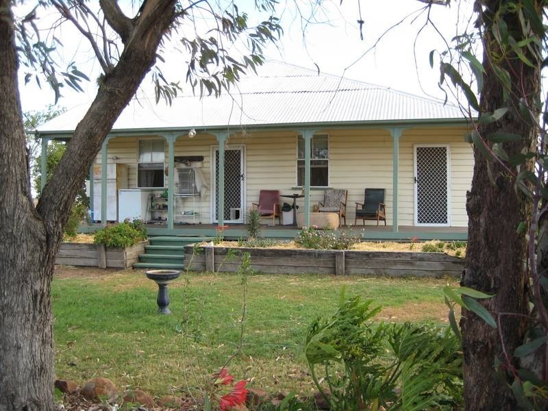 21 Springvale Road, St Ruth QLD 4405