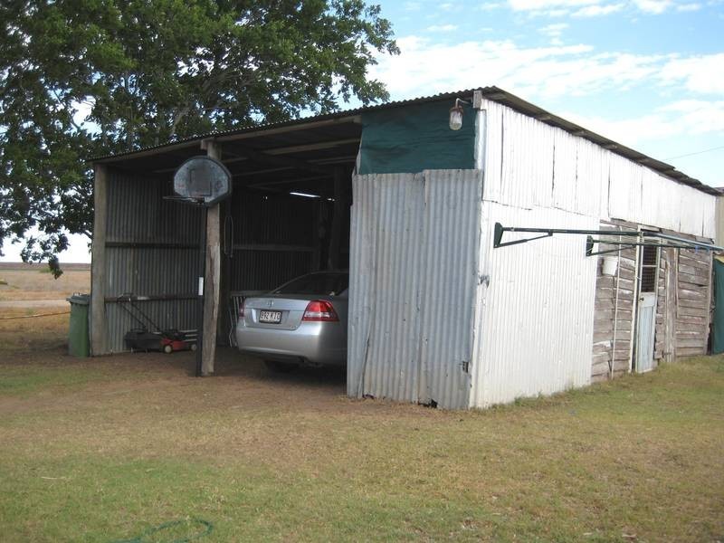 21 Springvale Road, St Ruth QLD 4405