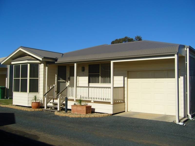 4/51 Edward St, Dalby QLD 4405