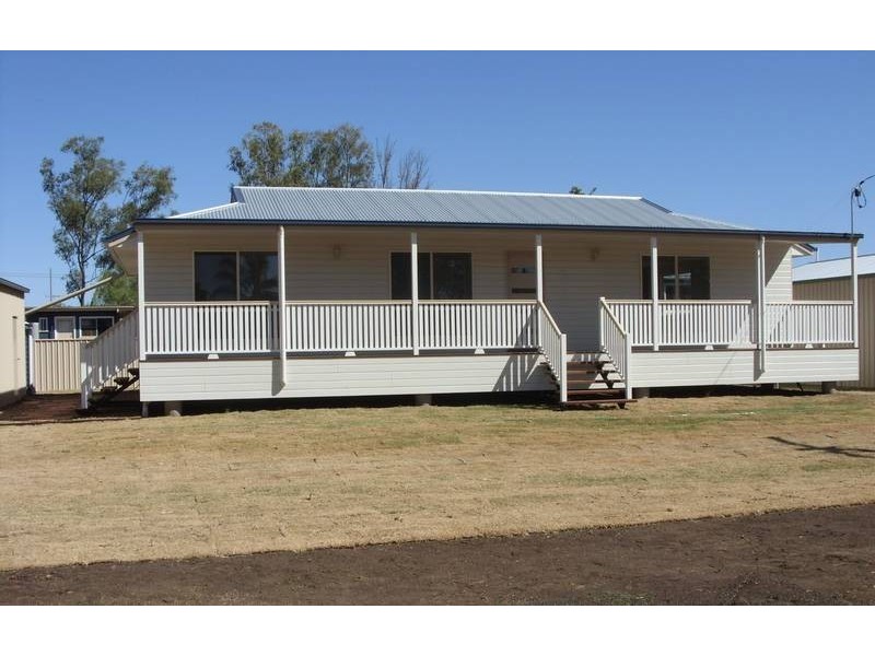 4b Arthur Street, Dalby QLD 4405
