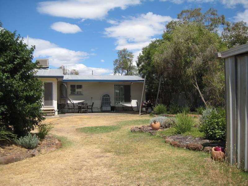 39 Alfred Street, Dalby QLD 4405