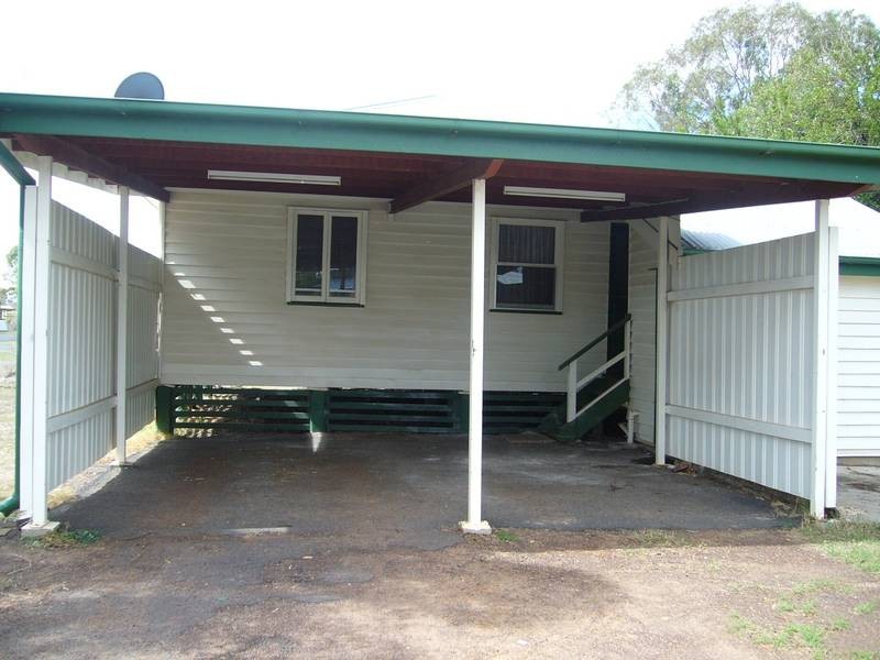 64 Alfred Street, Dalby QLD 4405