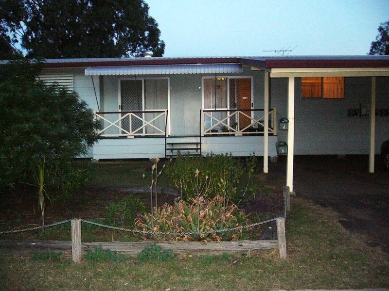 2/2 Archibald St, Dalby QLD 4405