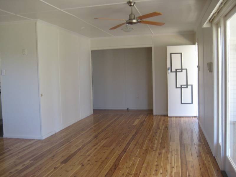 19 Bligh Street, Dalby QLD 4405