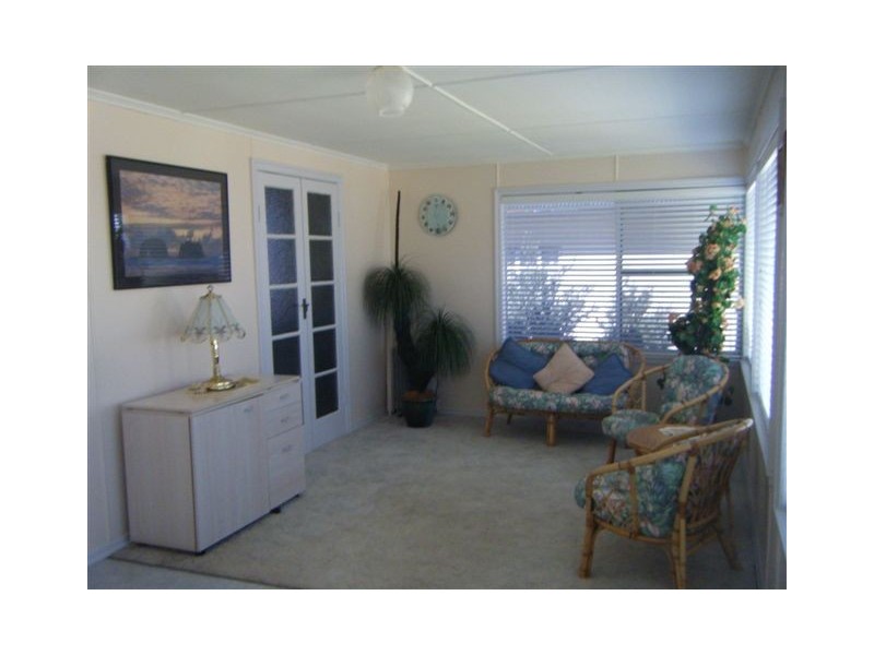 73 Rugby Street, Mitchell QLD 4465