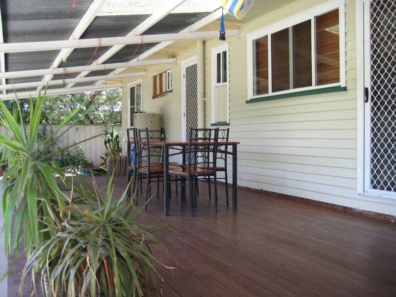 21 Hawthorne St, Dalby QLD 4405