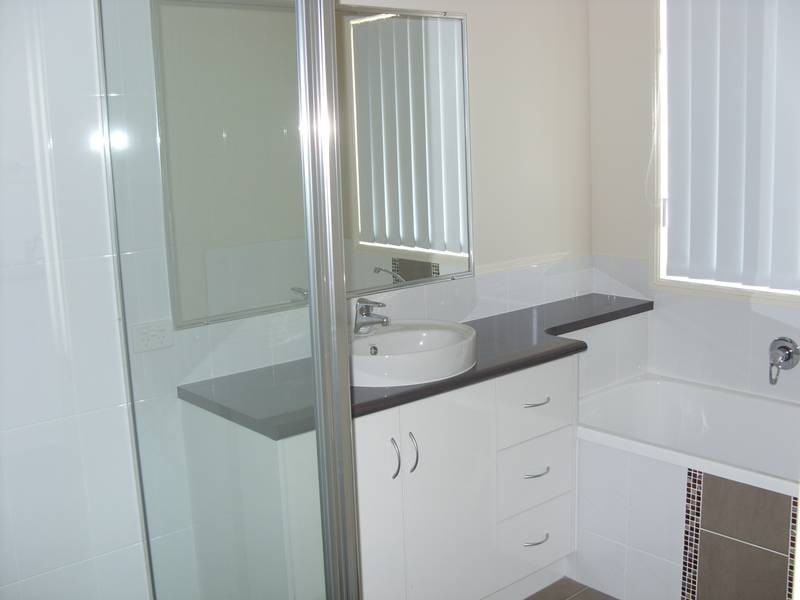 100 Winton Street, Dalby QLD 4405