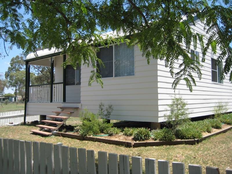 2/70 Bunya Street, Dalby QLD 4405