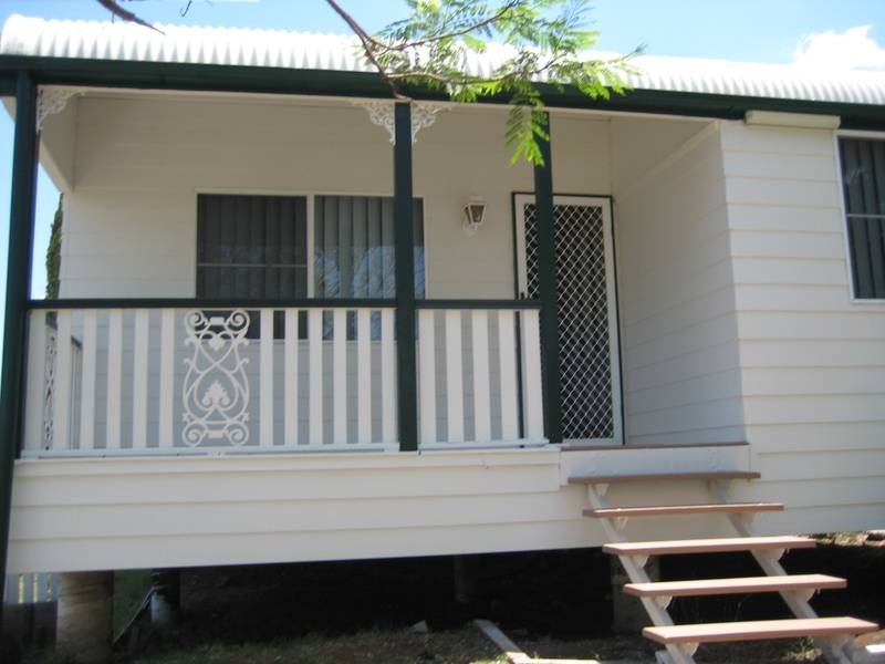 2/70 Bunya Street, Dalby QLD 4405