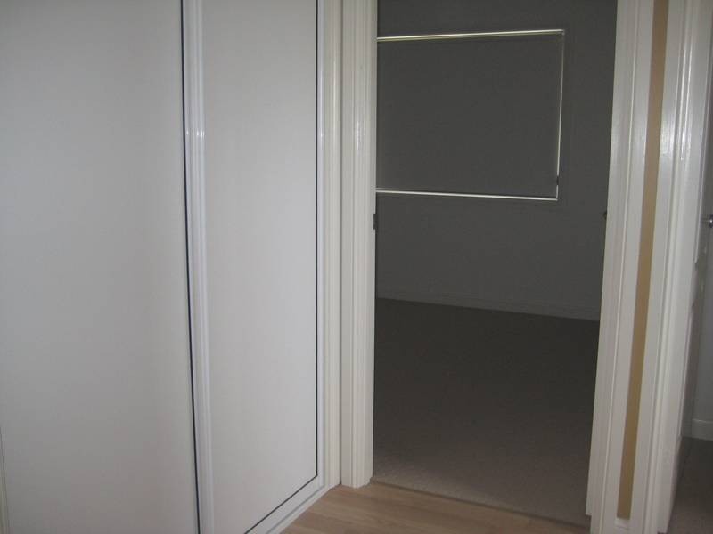 8 Montclair Close (Residence 1), Dalby QLD 4405