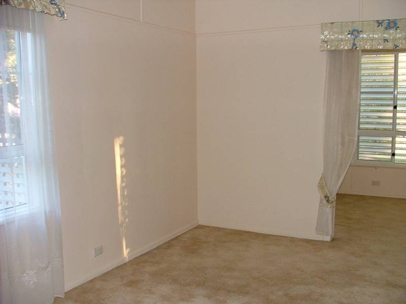 4 Connelly Street, Dalby QLD 4405