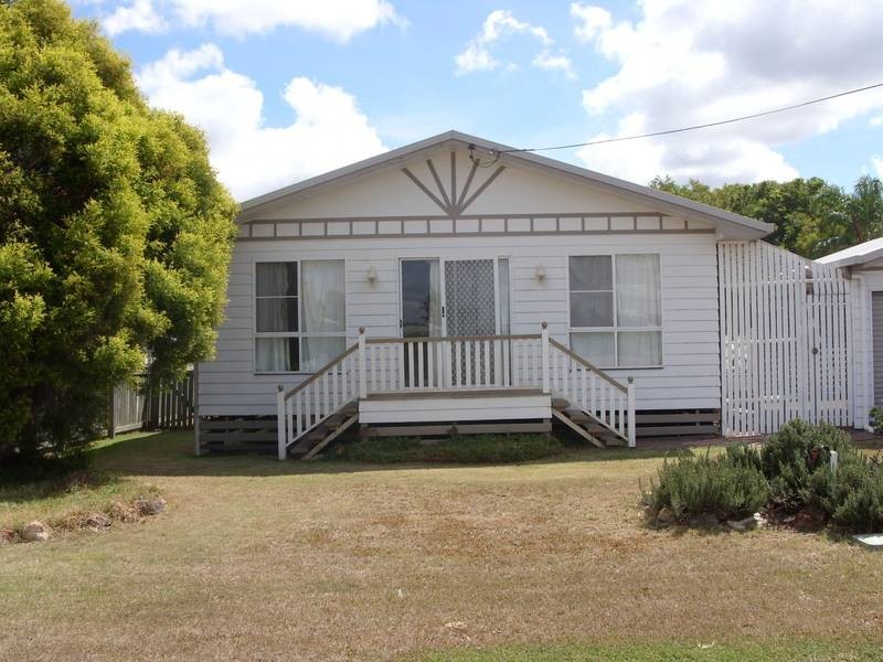 36 College Crs, Dalby QLD 4405