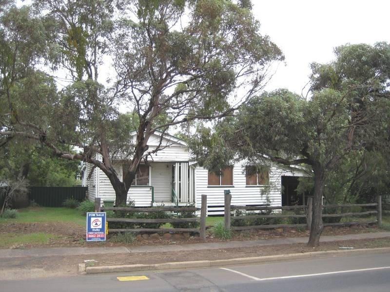 94 Drayton St, Dalby QLD 4405