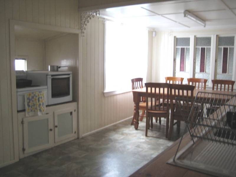 94 Drayton St, Dalby QLD 4405