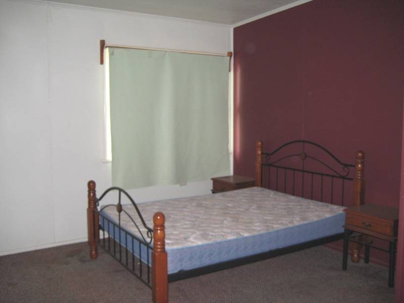 94 Drayton St, Dalby QLD 4405