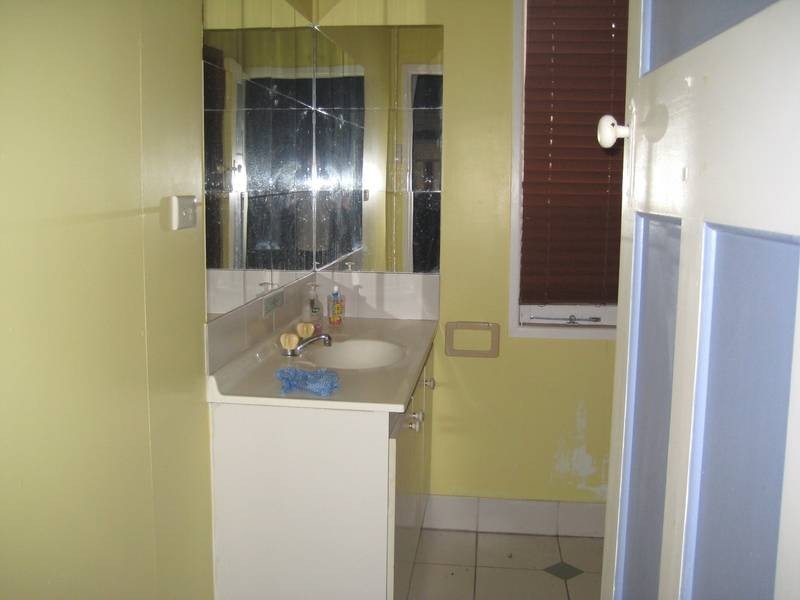 94 Drayton St, Dalby QLD 4405