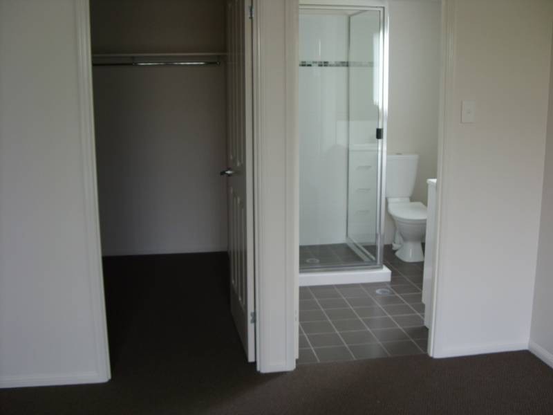 3 St Andrews Chase, Dalby QLD 4405