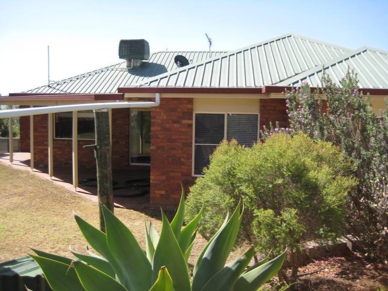 32 Ensor Street, Bell QLD 4408
