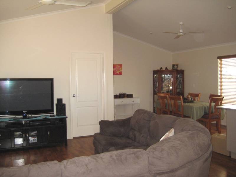 143 Blaxland Rd, Dalby QLD 4405