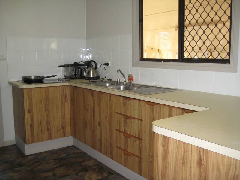 16 Nicholson St, Dalby QLD 4405