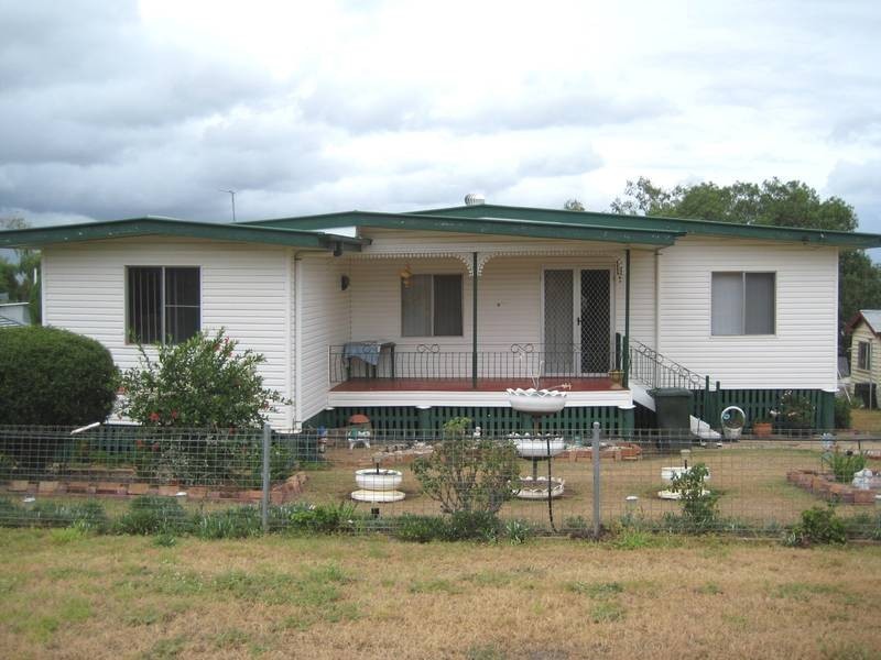 64 Wallace St, Bell QLD 4408