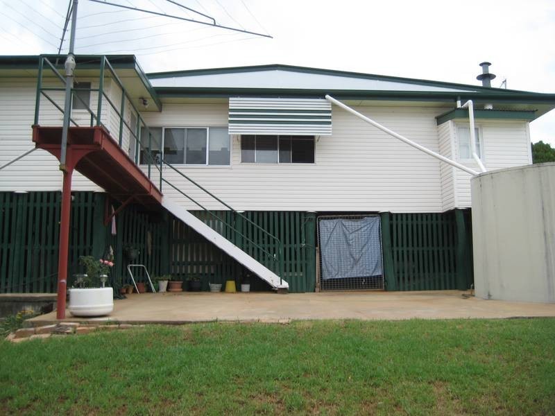 64 Wallace St, Bell QLD 4408