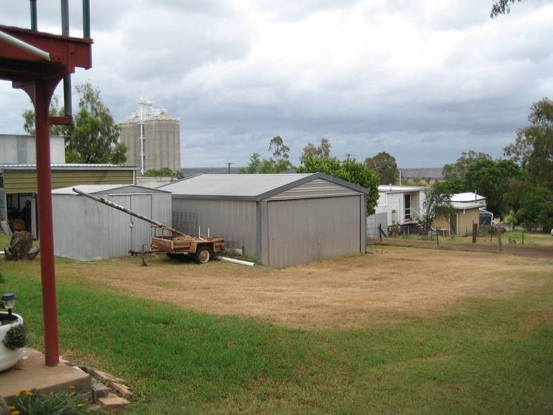 64 Wallace St, Bell QLD 4408