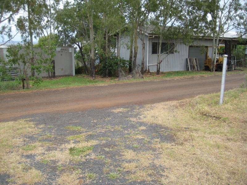 64 Wallace St, Bell QLD 4408