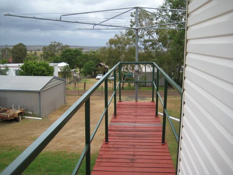 64 Wallace St, Bell QLD 4408