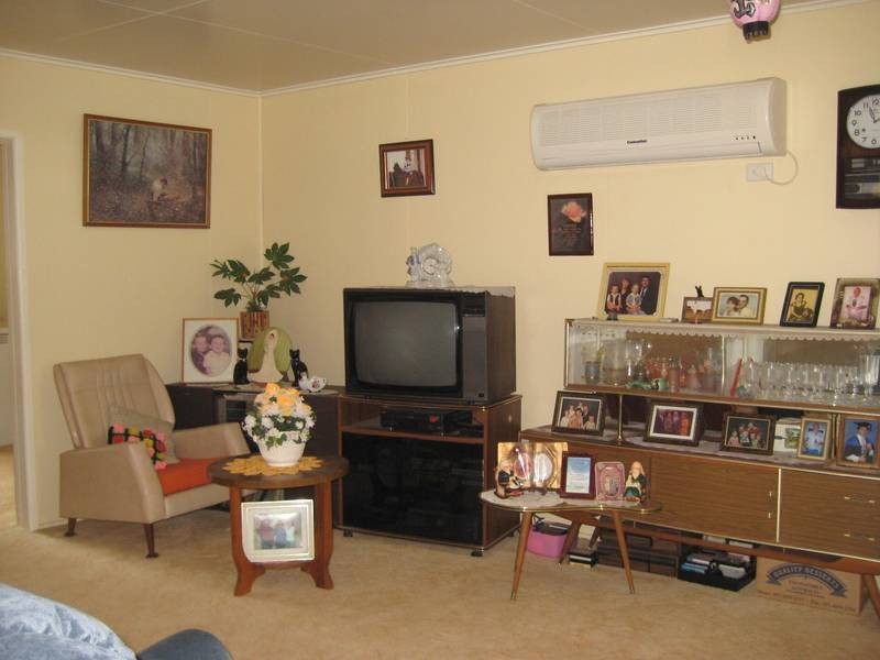 64 Wallace St, Bell QLD 4408