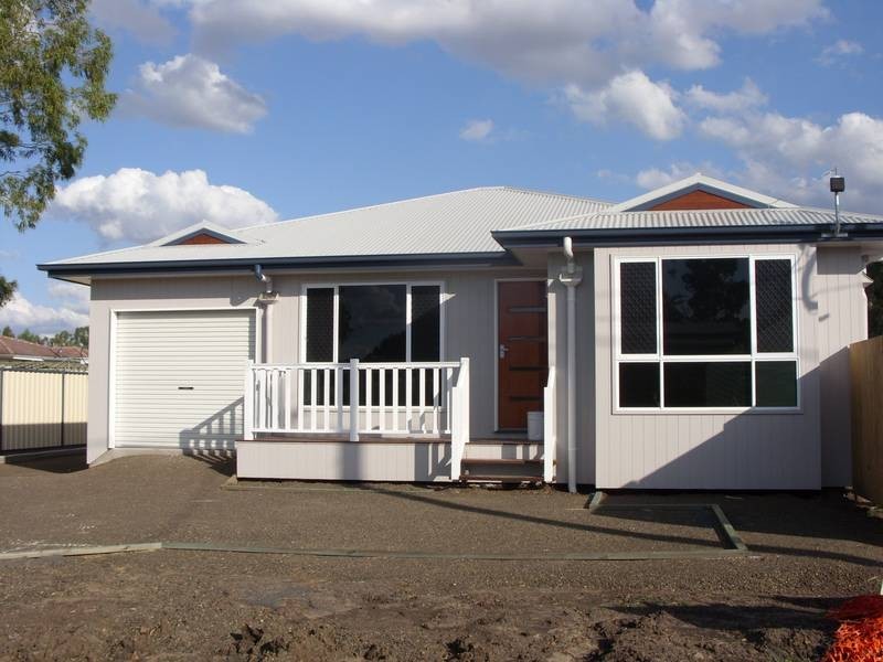 1, 2 & 3/144 Condamine St, Dalby QLD 4405