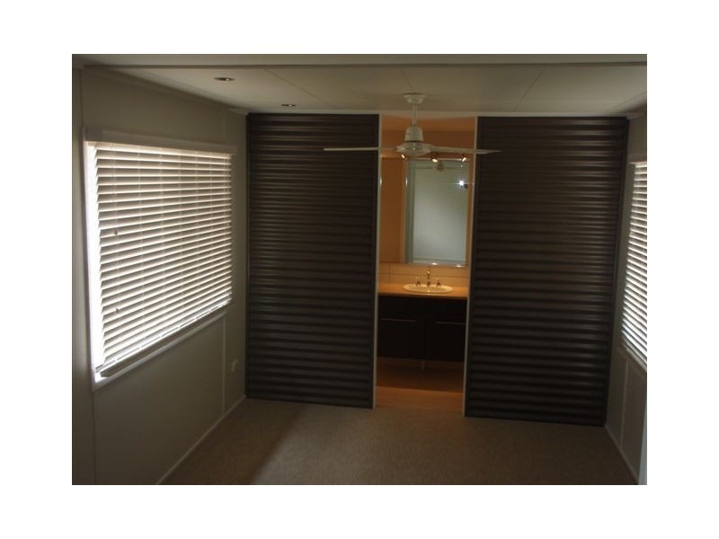 7 Wallace St, Dalby QLD 4405