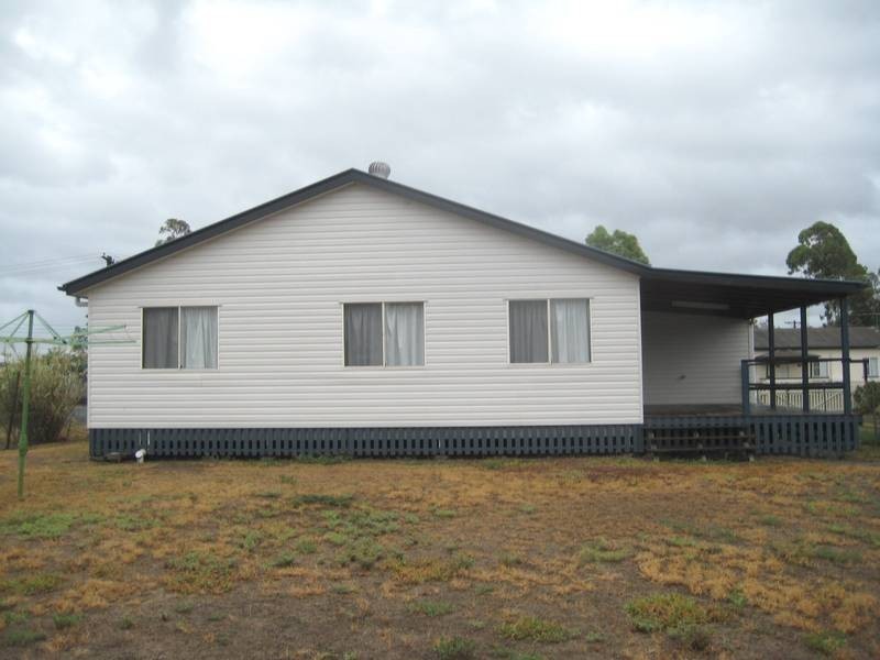 17 O’Keefe Street, Dalby QLD 4405