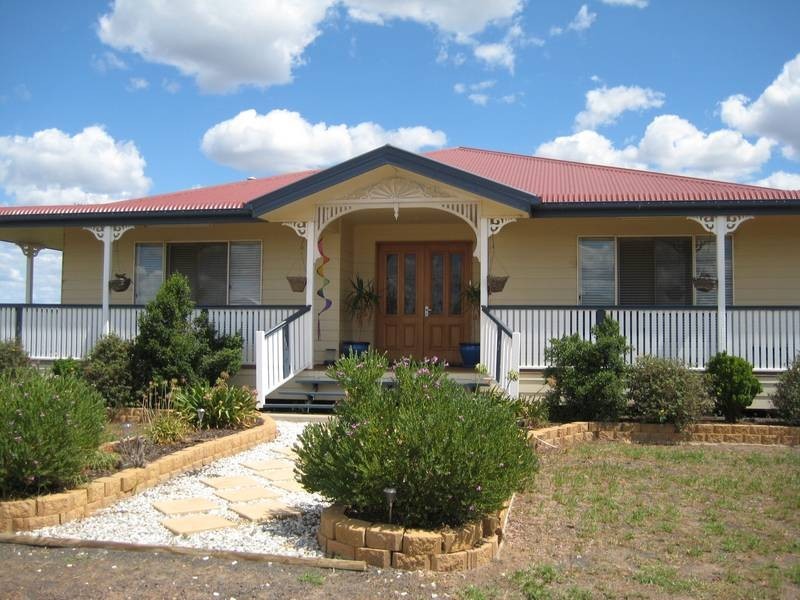 60 Seymours Road, Dalby QLD 4405