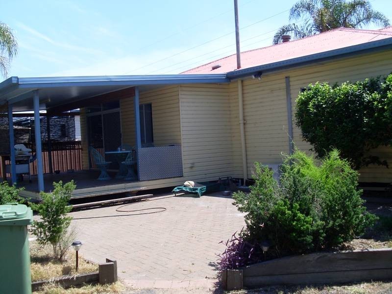 106 Bunya St, Dalby QLD 4405