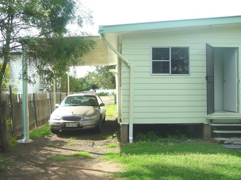 69 Pratten Street, Dalby QLD 4405
