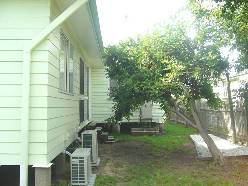 69 Pratten Street, Dalby QLD 4405
