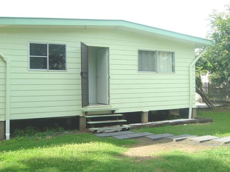 69 Pratten Street, Dalby QLD 4405