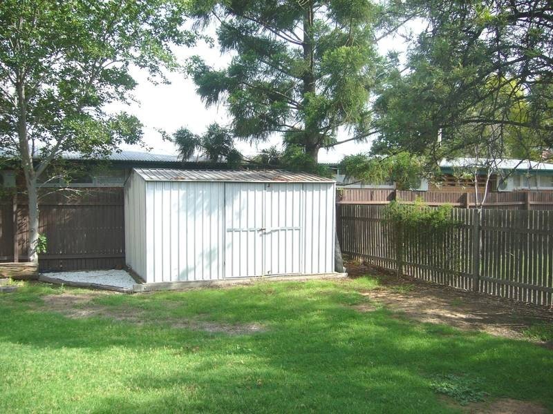 69 Pratten Street, Dalby QLD 4405