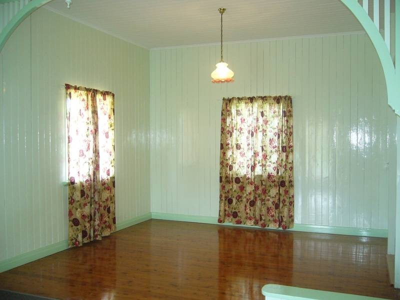 69 Pratten Street, Dalby QLD 4405