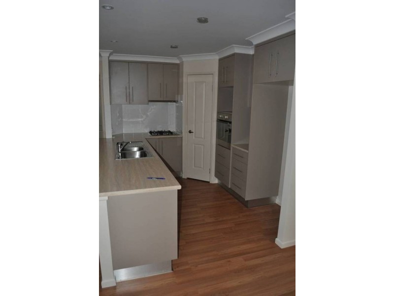 40 Glen Eagles Drive, Dalby QLD 4405