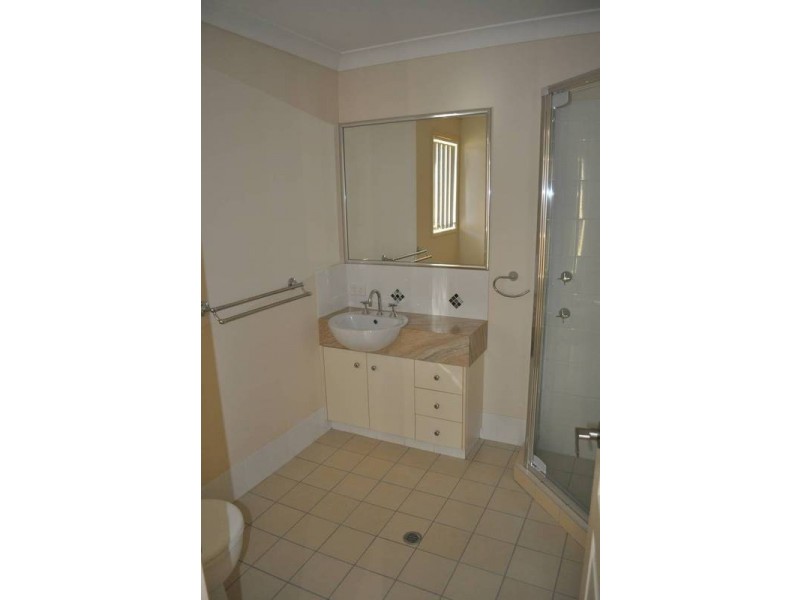 40 Glen Eagles Drive, Dalby QLD 4405