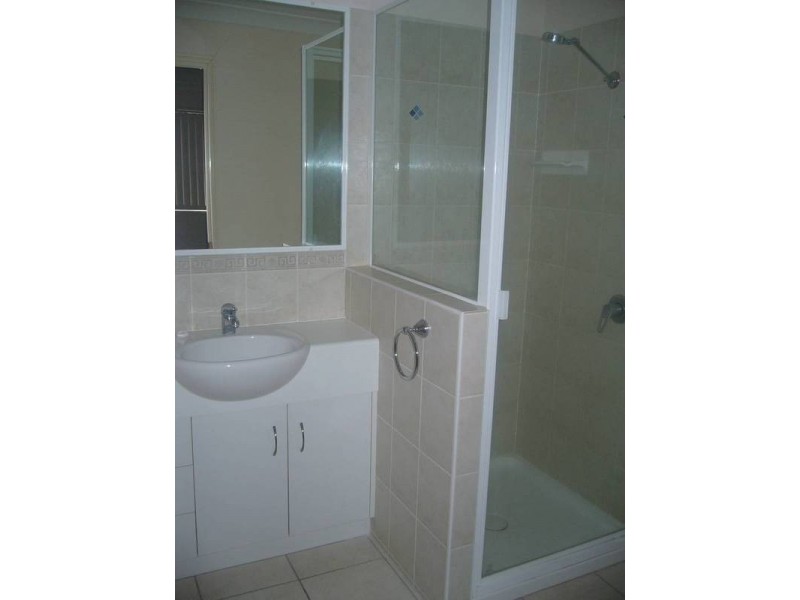 1/82 Condamine Street, Dalby QLD 4405