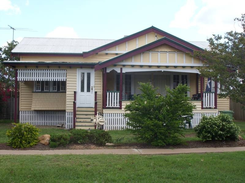 16 Archibald St, Dalby QLD 4405
