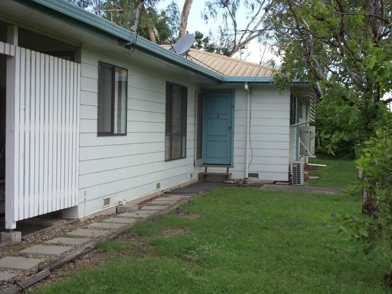 2/5a Bligh St, Dalby QLD 4405