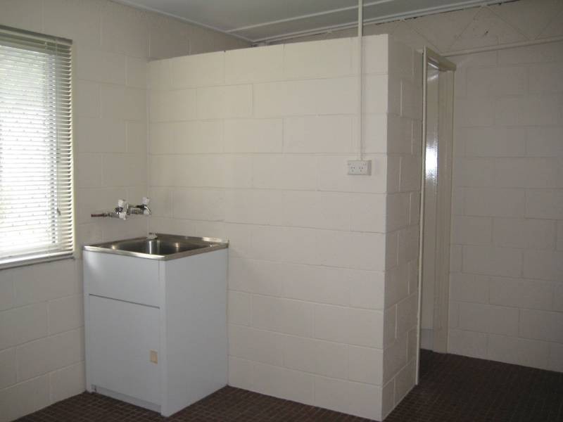 16 Fortescue Street, Dalby QLD 4405