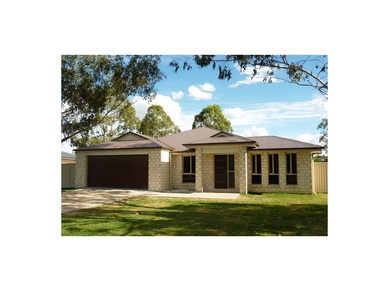 58 Edward Street, Dalby QLD 4405