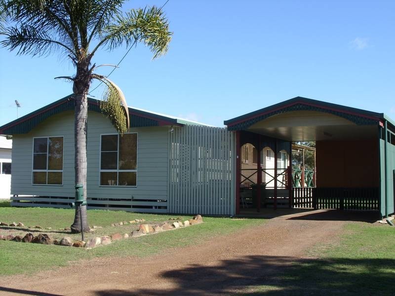 9 Lawson St, Dalby QLD 4405