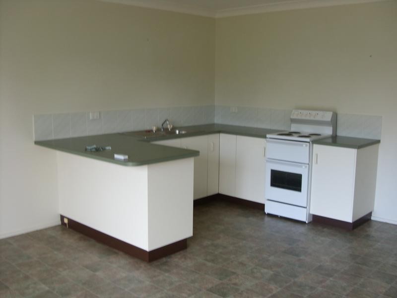 3/83 Wood St, Dalby QLD 4405
